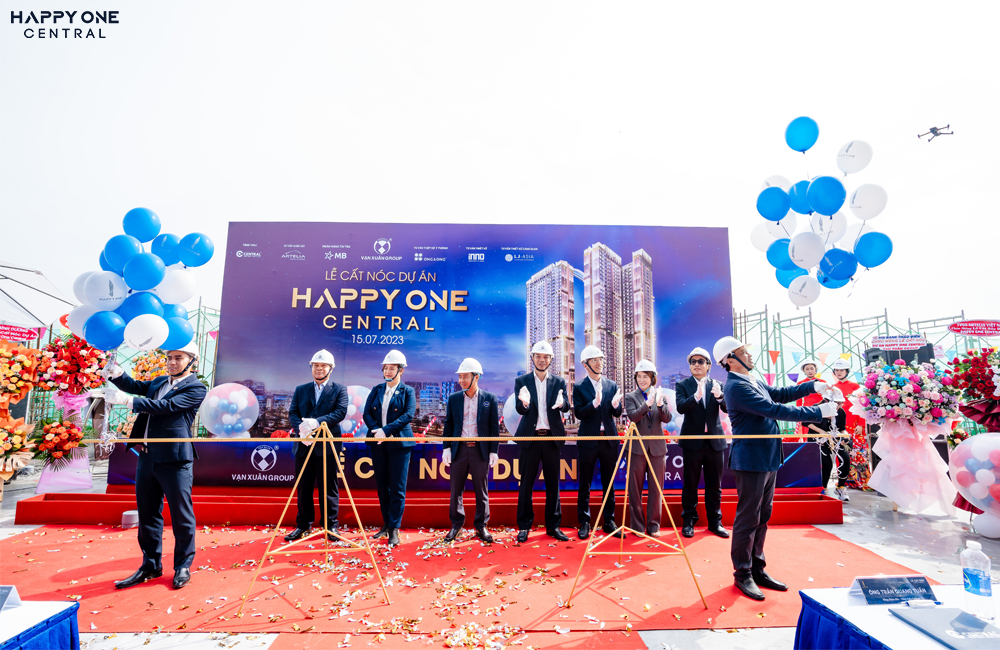 Lễ cất nóc dự án Happy One Central - (Nguồn ảnh: HAPPY ONE Central)