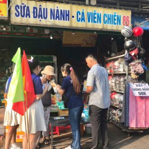 Nhân sự chương trình activation chợ