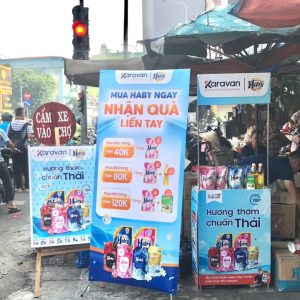 Booth và standee của thương hiệu Haby đặt tại chợ