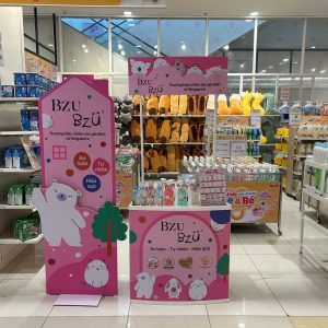 booth của chương trình tư vấn đổi quà BZU BZU tại Aeon