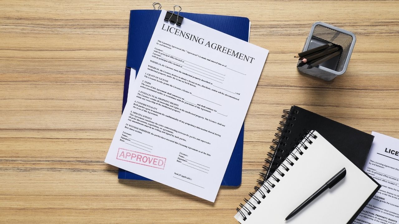 Giấy phép tổ chức sự kiện do cơ quan có thẩm quyền cấp phép