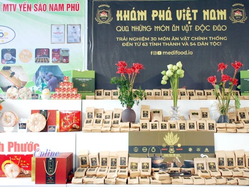 Gian hàng trưng bày sản phẩm nông sản